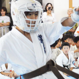 春季強化試合の様子